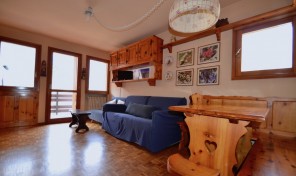 (Italiano) BILOCALE CON VISTA PANORAMICA SULLE PISTE (Italiano) BILOCALE CON VISTA PANORAMICA SULLE PISTE