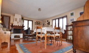 (Italiano) AMPIO BILOCALE DUPLEX *VICINANZE WEISSMATTEN* (Italiano) AMPIO BILOCALE DUPLEX *VICINANZE WEISSMATTEN*